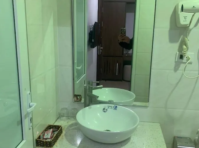 Lavenderhotel Khách sạn 2*
